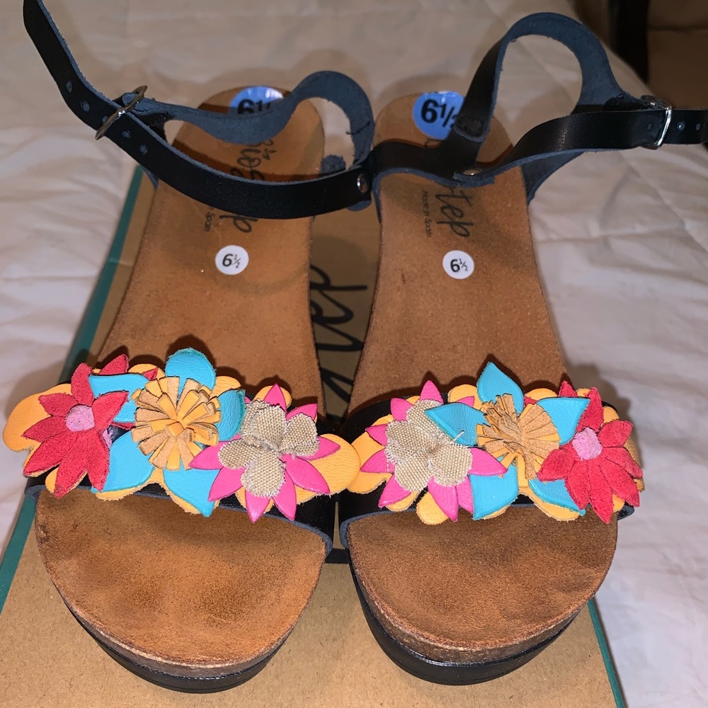 Bio Step black/multicolored floral design wedge size 6.5  Like new condition.